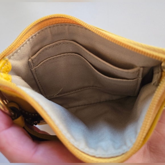 Vintage Mustard Coach Leather Wristlet - Picture 5 of 7